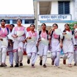 উচ্চ মাধ্যমিকের ফল প্রকাশের পর বাগনান গার্লস হাই স্কুলে ছাত্রীদের উল্লাস